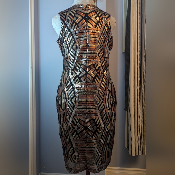 Olivia Matthews sz12 Metallic geometric sequin wiggle dress NWOT - Picture 4 of 6